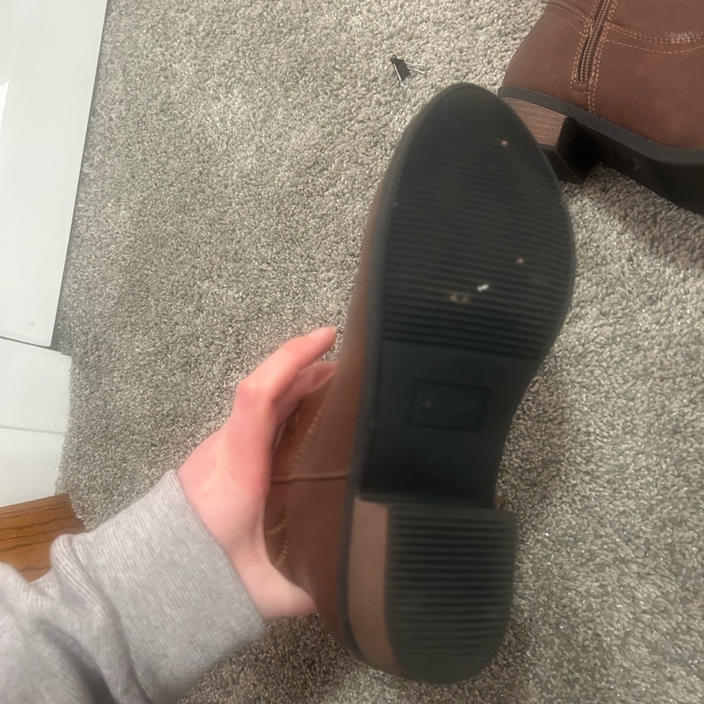 Target Kids Brown Western Boots - Picture 3 of 9